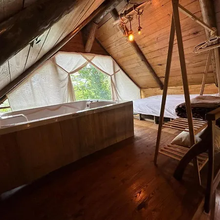 Stonehouse Surrounded By Nature In Masukiye *
